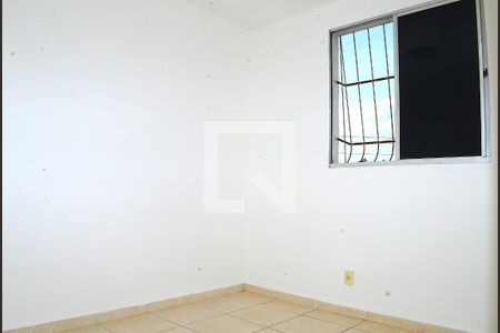 Quarto 2 de apartamento para alugar com 2 quartos, 45m² em Jardim Vitoria, Belo Horizonte
