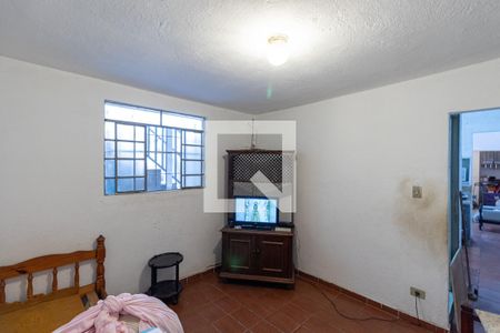 Quarto 2 de casa à venda com 5 quartos, 100m² em Conjunto Residencial José Bonifácio, São Paulo