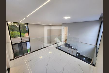 Segundo andar de casa à venda com 3 quartos, 220m² em Jardim Imperial, Lagoa Santa