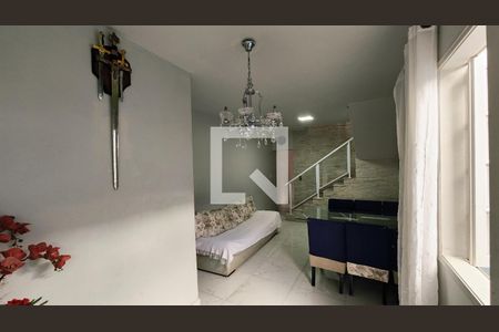 Sala de casa à venda com 3 quartos, 250m² em Parque do Colégio, Jundiaí