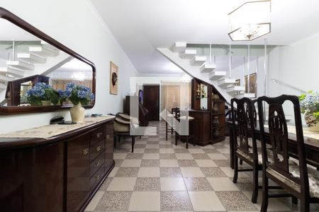 Sala de casa à venda com 3 quartos, 178m² em Sacomã, São Paulo