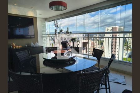 Apartamento à venda com 3 quartos, 120m² em Santa Teresinha, São Paulo