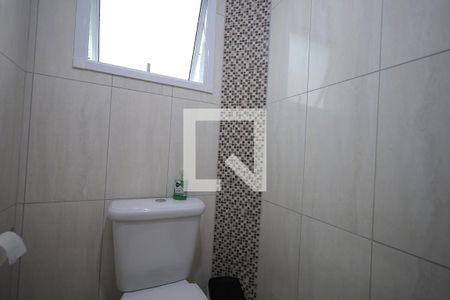 Banheiro de casa à venda com 3 quartos, 190m² em Parque João Ramalho, Santo André