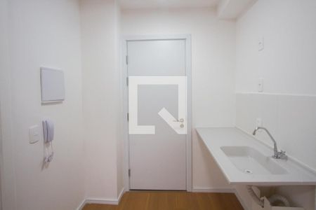 Cozinha de kitnet/studio para alugar com 1 quarto, 18m² em Vila das Belezas, São Paulo