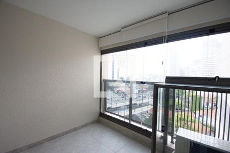 varanda quarto de kitnet/studio à venda com 1 quarto, 33m² em Sumarezinho, São Paulo