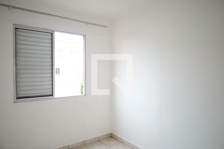 Quarto 1 de apartamento para alugar com 2 quartos, 56m² em Conjunto Residencial José Bonifácio, São Paulo
