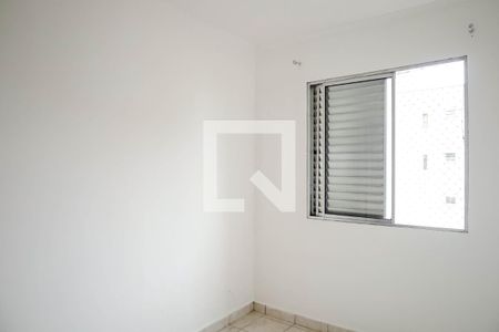 Quarto 2 de apartamento para alugar com 2 quartos, 56m² em Conjunto Residencial José Bonifácio, São Paulo