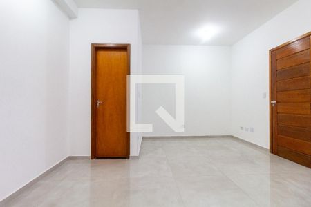 Sala e Cozinha de apartamento para alugar com 2 quartos, 42m² em Vila Matilde, São Paulo