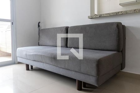 Detalhe da sala de apartamento para alugar com 1 quarto, 53m² em Guilhermina, Praia Grande