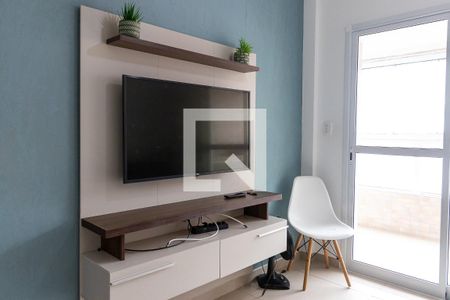 Detalhe da sala de apartamento para alugar com 1 quarto, 53m² em Guilhermina, Praia Grande