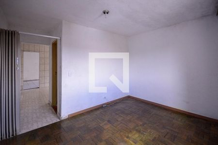 Quarto 2 de casa para alugar com 2 quartos, 130m² em Jardim Maria Estela, São Paulo