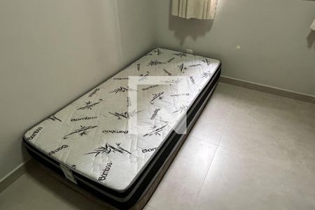 Quarto de apartamento para alugar com 2 quartos, 64m² em Marapé, Santos