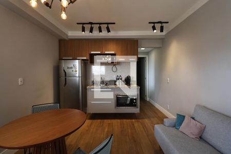 Sala de apartamento para alugar com 1 quarto, 47m² em Jardim, Santo André