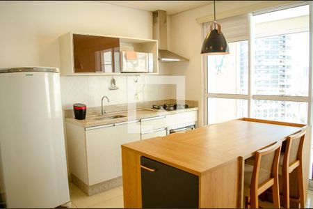 Cozinha de apartamento para alugar com 1 quarto, 53m² em Setor Bueno, Goiânia