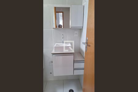 Banheiro 1 de apartamento para alugar com 2 quartos, 60m² em Vila Príncipe de Gales, Santo André
