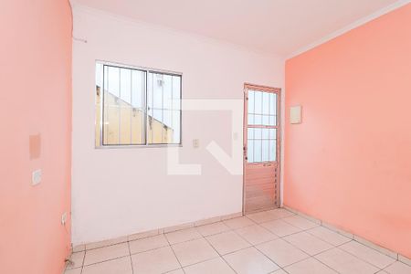 Sala de casa para alugar com 4 quartos, 220m² em Vila Taquari, São Paulo