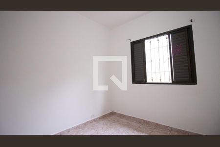 Quarto 2 de casa para alugar com 2 quartos, 200m² em Vila Celeste, São Paulo
