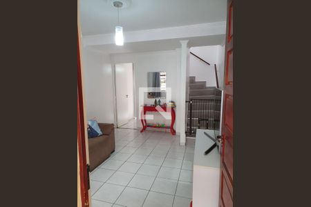 Sala de casa de condomínio à venda com 3 quartos, 80m² em Jd Maria Eugenia, Campinas