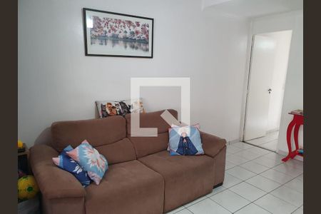 Sala de casa de condomínio à venda com 3 quartos, 80m² em Jd Maria Eugenia, Campinas