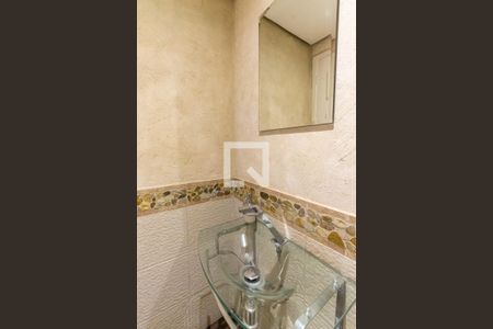 Lavabo de apartamento para alugar com 3 quartos, 105m² em Vila Gomes Cardim, São Paulo