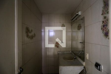 Banheiro de apartamento para alugar com 1 quarto, 180m² em Carmo, Belo Horizonte