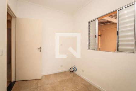 Quarto 1 de casa para alugar com 2 quartos, 120m² em Parque Pinheiros, Taboão da Serra