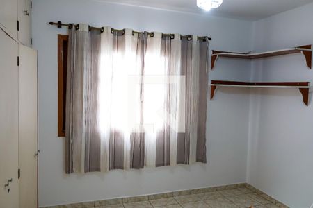 Quarto 1 de casa para alugar com 3 quartos, 130m² em Jardim Ype, Osasco