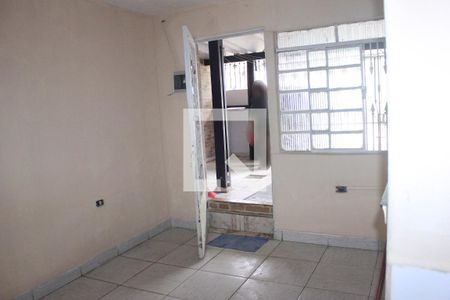 Sala de casa para alugar com 2 quartos, 80m² em Jardim Presidente Dutra, Guarulhos