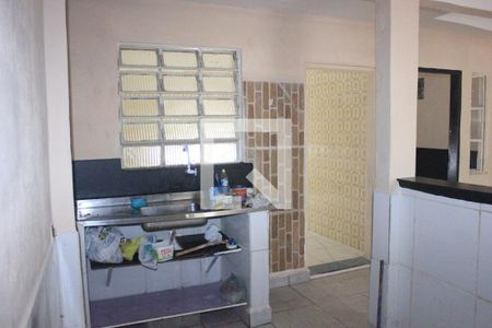 Cozinha de casa para alugar com 2 quartos, 80m² em Jardim Presidente Dutra, Guarulhos