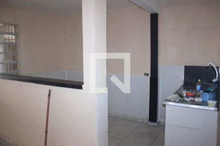 Cozinha de casa para alugar com 2 quartos, 80m² em Jardim Presidente Dutra, Guarulhos