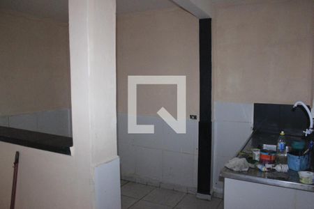 Cozinha de casa para alugar com 2 quartos, 80m² em Jardim Presidente Dutra, Guarulhos