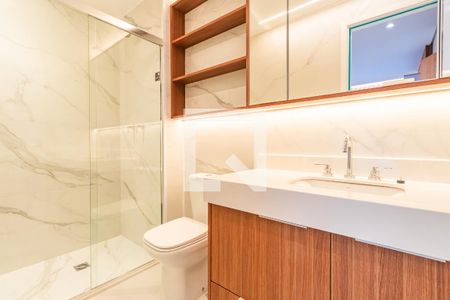 Banheiro da Suíte de apartamento para alugar com 1 quarto, 54m² em Alphaville Industrial, Barueri