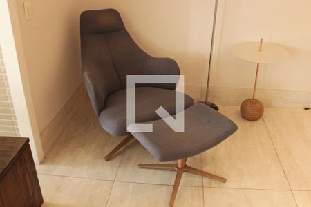 Sala de apartamento para alugar com 3 quartos, 180m² em Gonzaga, Santos