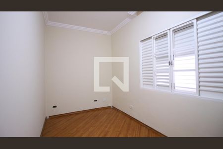 Casa para alugar com 2 quartos, 90m² em Vila Antonieta, São Paulo