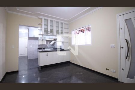 Casa para alugar com 2 quartos, 90m² em Vila Antonieta, São Paulo