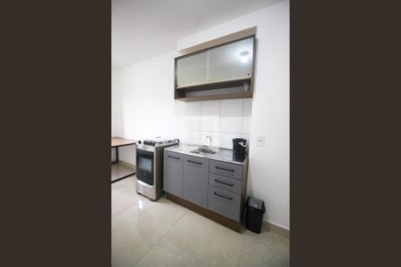 Sala/Cozinha de apartamento para alugar com 1 quarto, 25m² em Vila Andrade, São Paulo
