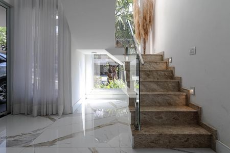 Sala 3 de casa de condomínio para alugar com 3 quartos, 240m² em Vila Mogi Moderno, Mogi das Cruzes