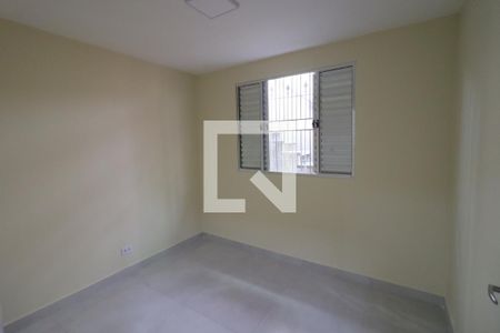Quarto 2 de casa para alugar com 3 quartos, 170m² em Metalúrgicos, Osasco