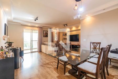 Sala de apartamento à venda com 2 quartos, 105m² em Jardim Tupanci, Barueri