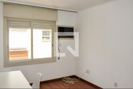 Sala de apartamento para alugar com 1 quarto, 50m² em Medianeira, Porto Alegre