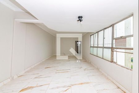 Sala de apartamento para alugar com 3 quartos, 110m² em Conjunto California, Belo Horizonte