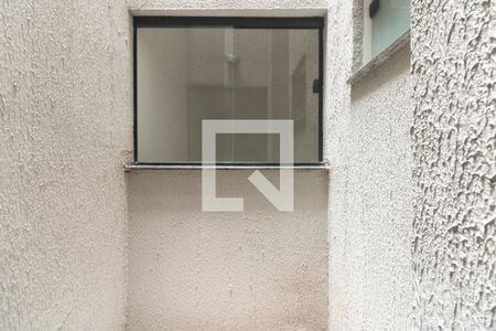 Quarto 2 - Área Externa de apartamento para alugar com 2 quartos, 44m² em Vila Santa Isabel, São Paulo