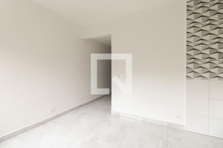 Sala de apartamento para alugar com 2 quartos, 44m² em Vila Santa Isabel, São Paulo