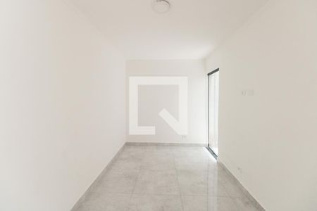 Quarto 2 de apartamento para alugar com 2 quartos, 44m² em Vila Santa Isabel, São Paulo
