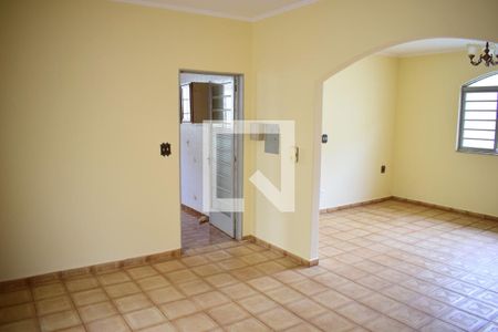 Sala de casa para alugar com 4 quartos, 300m² em Jardim Irajá, Ribeirão Preto