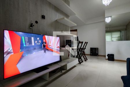 Sala de apartamento para alugar com 3 quartos, 84m² em Barra Olímpica, Rio de Janeiro