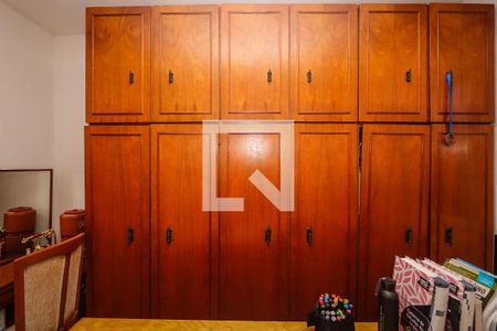 Quarto de apartamento para alugar com 2 quartos, 52m² em Jardim Wanda, Taboão da Serra