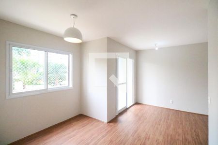 Sala de apartamento para alugar com 2 quartos, 68m² em Cerâmica, São Caetano do Sul