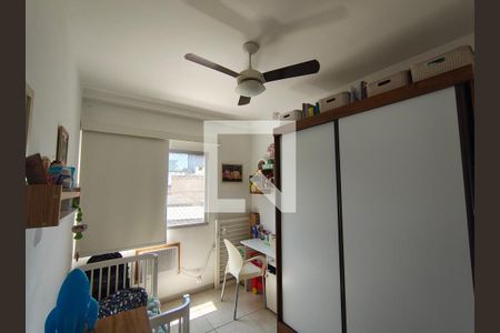 Quarto  de apartamento para alugar com 2 quartos, 55m² em Taquara, Rio de Janeiro