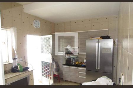 Casa à venda com 2 quartos, 303m² em Tomás Coelho, Rio de Janeiro